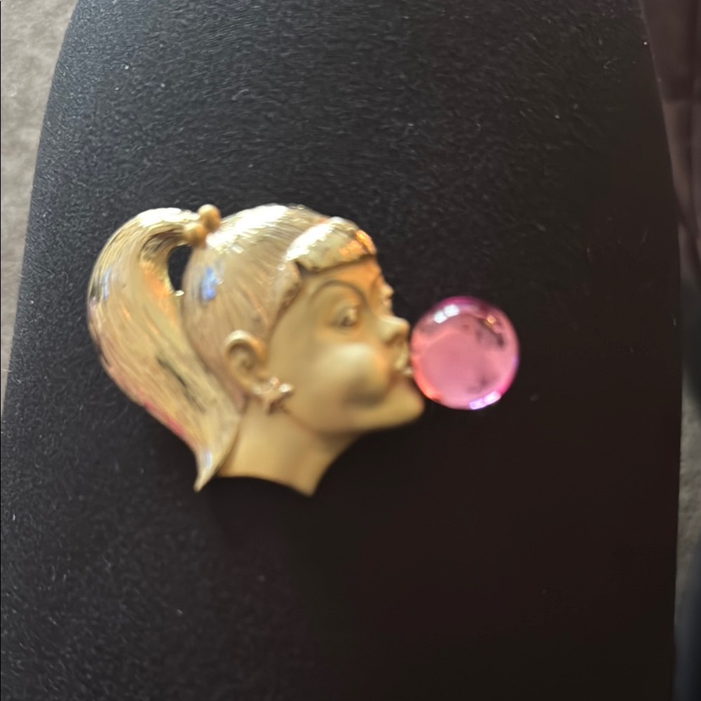 Gold and Pink Bubblegum Girl Brooch